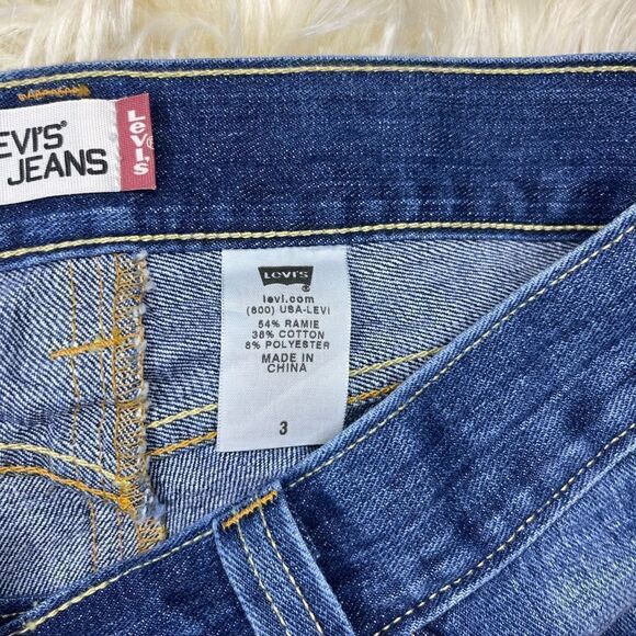 Levi’s asymmetrical vent distressed/patch works denim skirt sz 3 - Picture 2 of 7